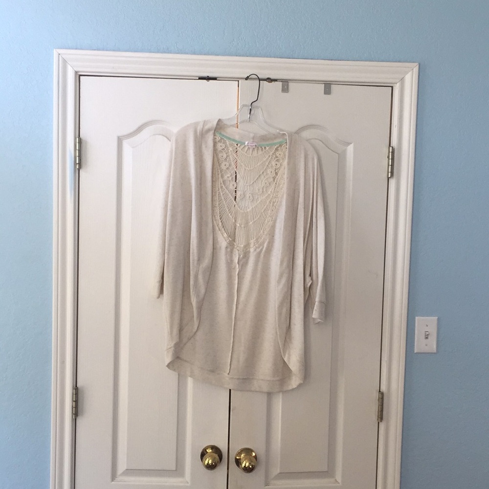 Cream 3/4 Sleeve Sweater with crochet back